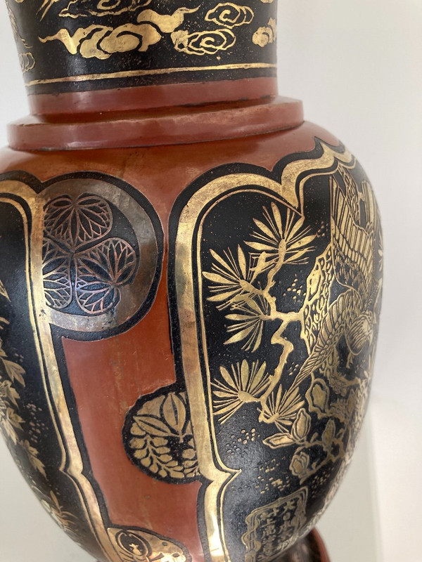 Vaso giapponese Dinanderie, laccato, intarsiato in oro e argento, Meiji XIX secolo
