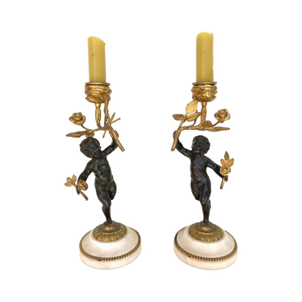 Paire de petits Candélabres à Décor De Putti, 19ème
