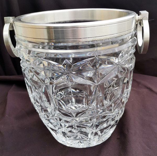 Seltener Eiskübel aus Kristallkontur und versilberten Metallhenkeln