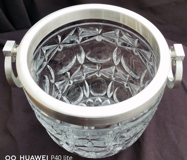 Seltener Eiskübel aus Kristallkontur und versilberten Metallhenkeln