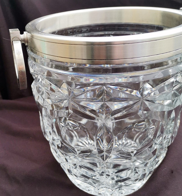 Seltener Eiskübel aus Kristallkontur und versilberten Metallhenkeln