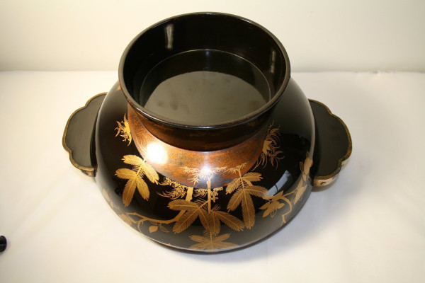Bol à eau laqué Noir et Or, Japon Période Meiji