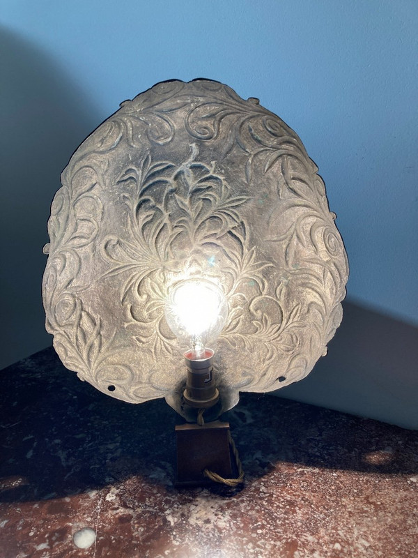 Paire de lampes, en appliques à poser, en cuivre doré, Italie 19ème