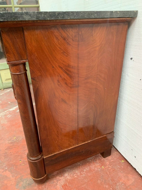 Commode d'époque Empire A Colonnes Détachées XIX Siècle Commode Acajou Flammé