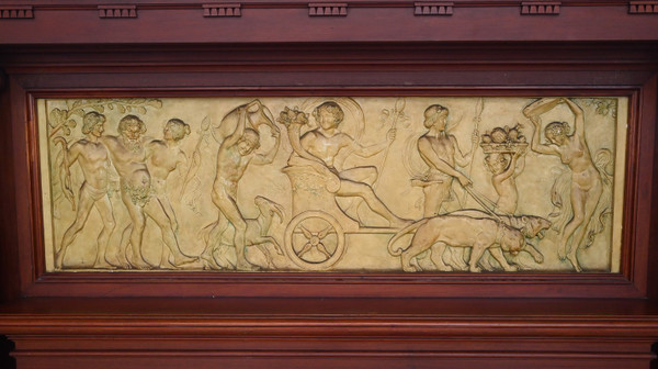 Important Mahogany Castle Fireplace - 2nd part of the 19th century