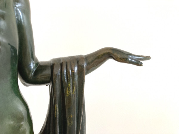 Frauenskulptur Aus Bronze, Signiert Von Marcel Rau (Belgien)
