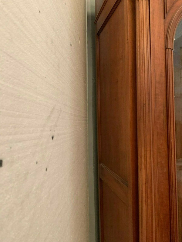 Vitrine Deux Portes En Noyer Massif Vitrine A Colonnes Détachées XIX Siècle