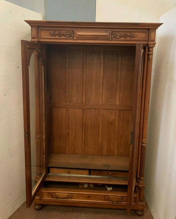 Vitrine Deux Portes En Noyer Massif Vitrine A Colonnes Détachées XIX Siècle