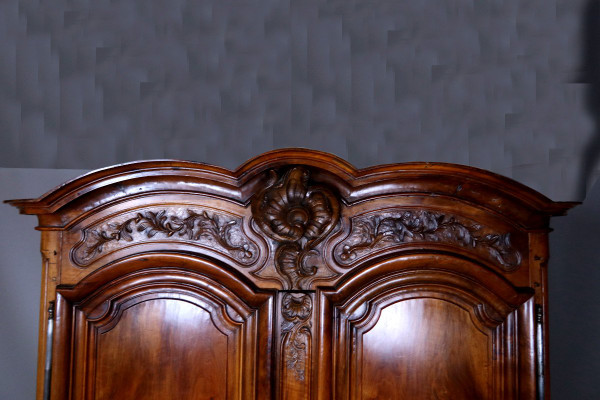 Armadio lionese del XVIII secolo