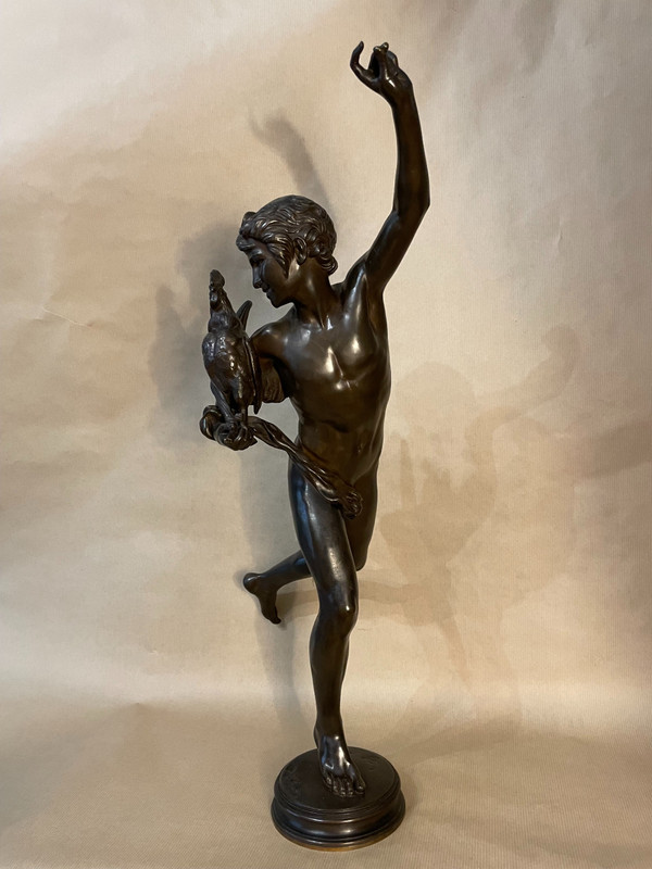  Alexandre FALGUIERE, „Der Sieger im Hahnenkampf“. Bronzeskulptur