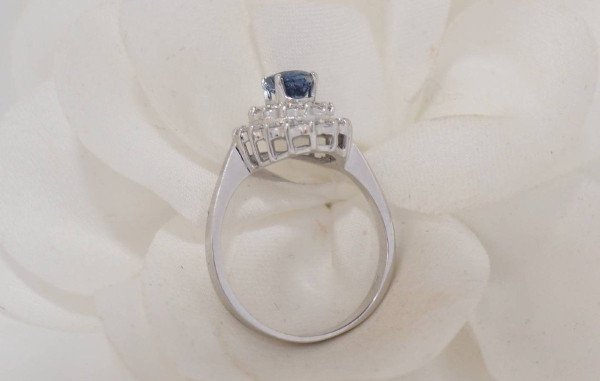 Bague Double Entourage En Or Blanc, Saphir Et Diamants