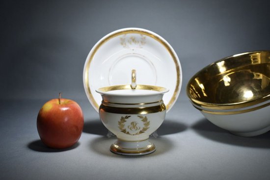 Porcelain Biscuit Cup And Vase A La Marquise De Sévigné