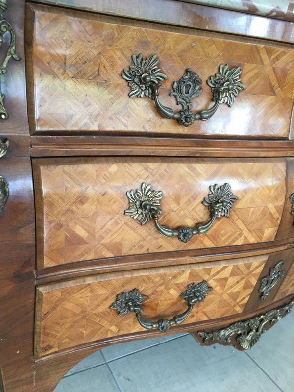 Commode  De Style Louis XIV En Marqueterie Et Bronze
