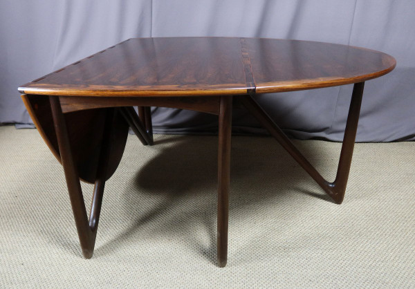 Table De Salle à Manger Du Designer Danois Kurt Ostervig