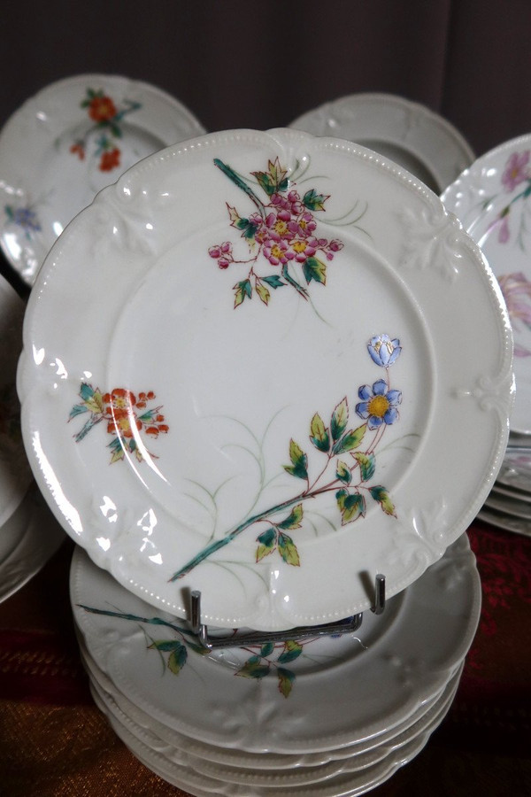 Porcelain Table Service 57 Pieces Maison Pouyat Limoges 19th