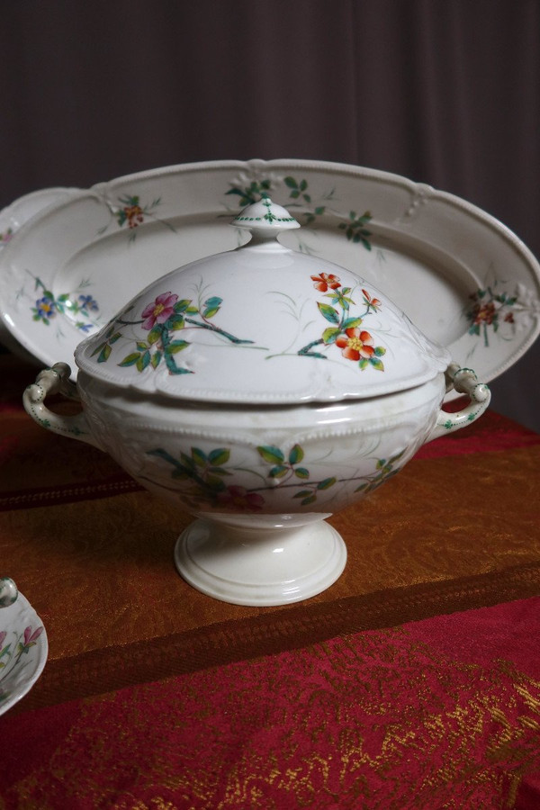Porcelain Table Service 57 Pieces Maison Pouyat Limoges 19th