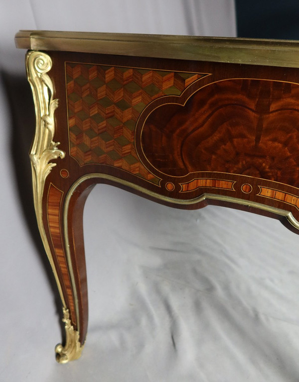 Bureau Louis XV d'après Jean-François Oeben