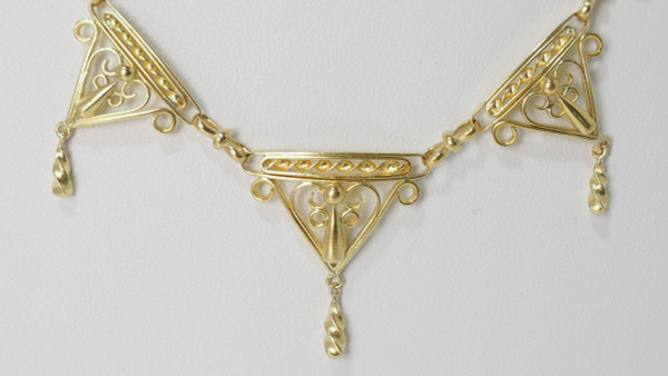 Collier Draperie Ancien  En Or Jaune