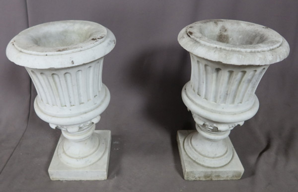 Pair Of Medici Vases In Carrara Marble Nineteenth