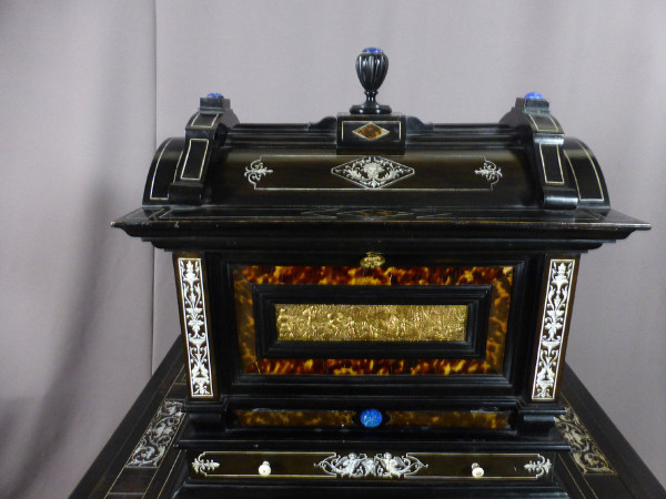 Important Coffre à Bijoux Sur Sa Table XIXe siècle