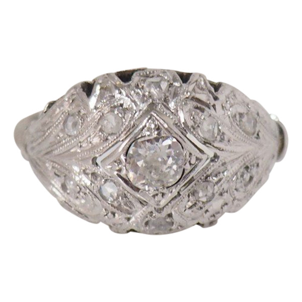 Bague Dôme En Or Blanc Et Platine, Sertie De Diamants