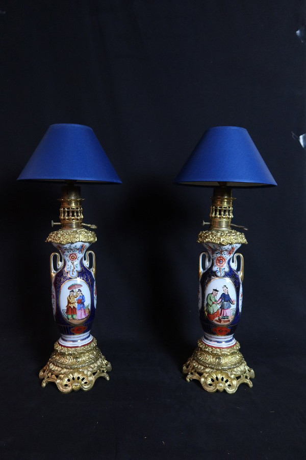 Coppia di lampade in porcellana di Bayeux XIX secolo