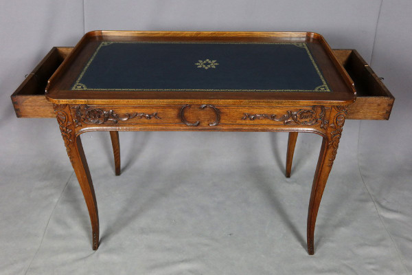 Petit Bureau XIXe style Louis XV