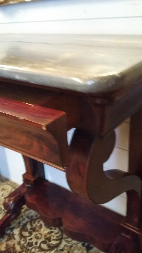Piccola console apribile con cassetto in stile Impero con cintura in mogano XIX secolo