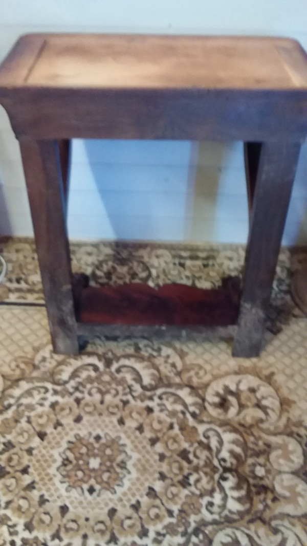 Piccola console apribile con cassetto in stile Impero con cintura in mogano XIX secolo