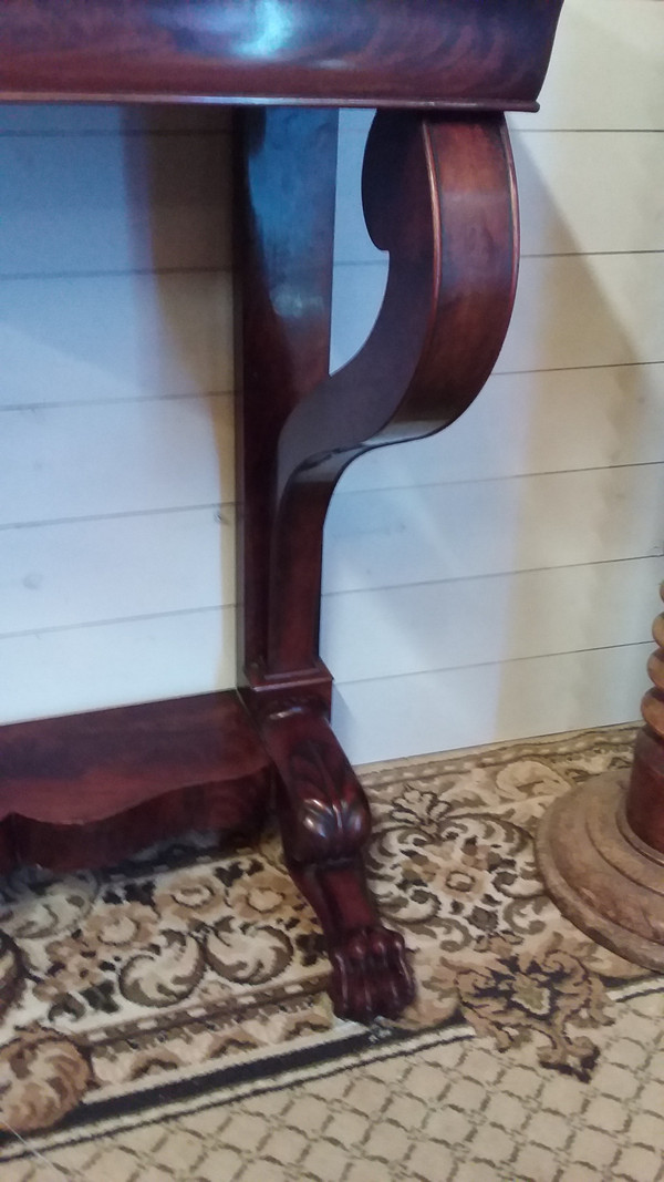 Piccola console apribile con cassetto in stile Impero con cintura in mogano XIX secolo