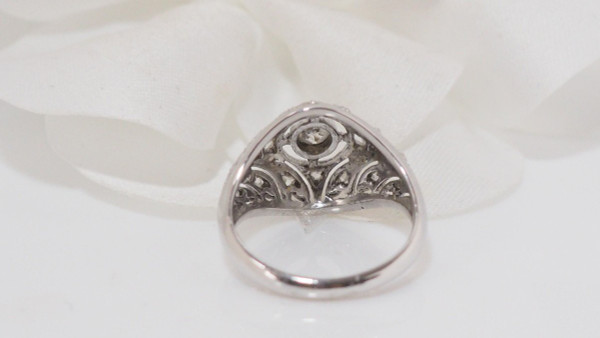 Anello Cupola In Oro Bianco E Platino Incastonato Con Rose