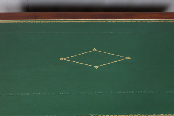 Scrivania Impero in mogano del XIX secolo
