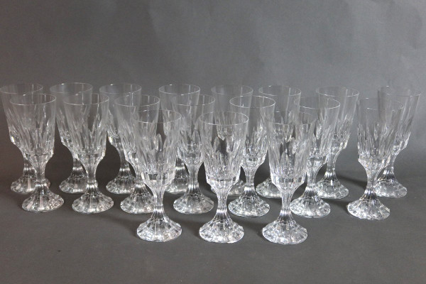 Modello servizio bicchieri Baccarat