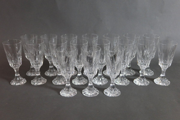 Modello servizio bicchieri Baccarat