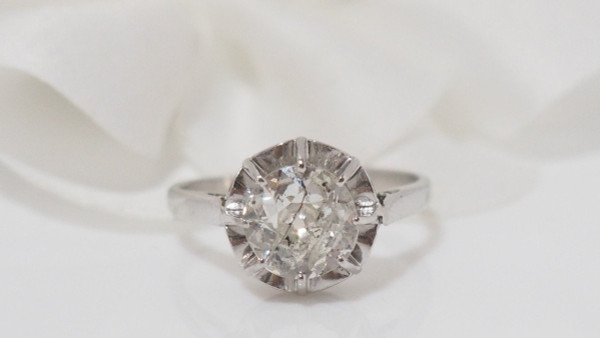 Anello Solitario Antico In Platino E Diamanti