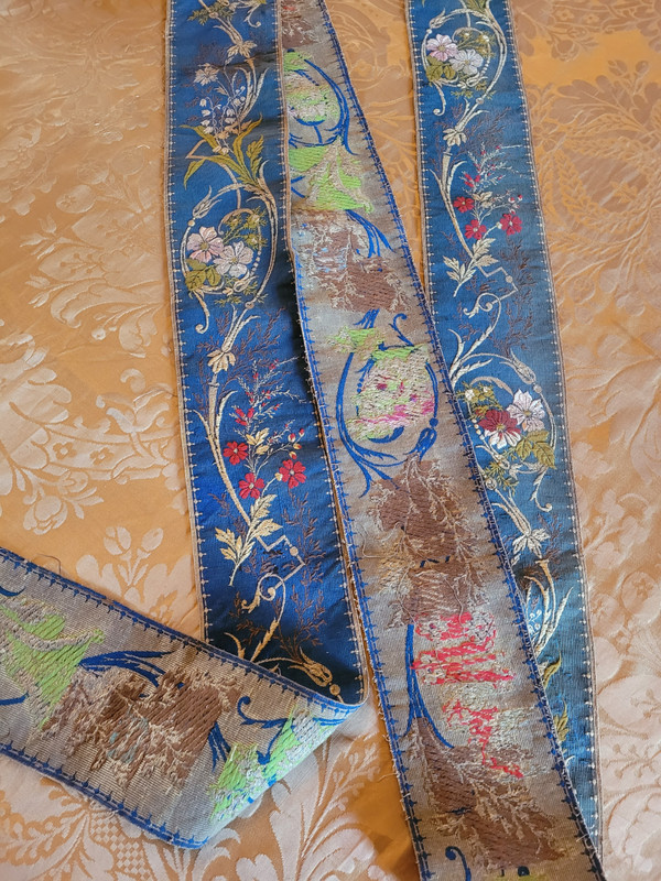 Large Napoleon III period braid