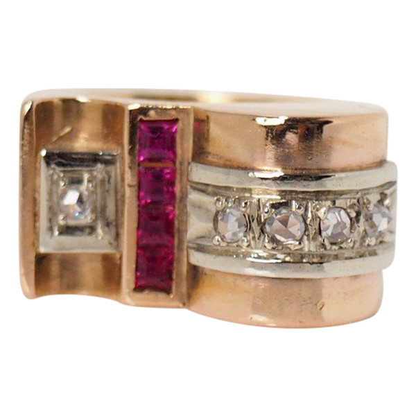 Tank Ring In Rosa, Pietre Rosse E Diamanti