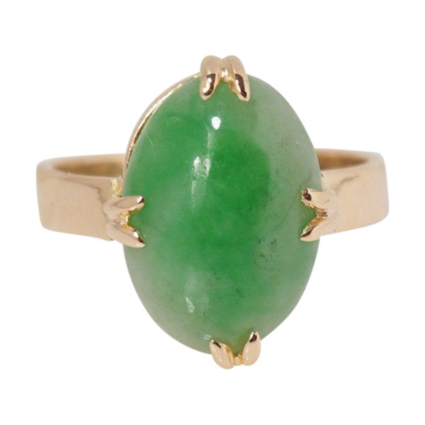 Anello in oro giallo e giada