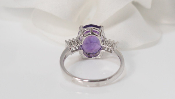Ring In White Gold, Amethyst And Diamonds