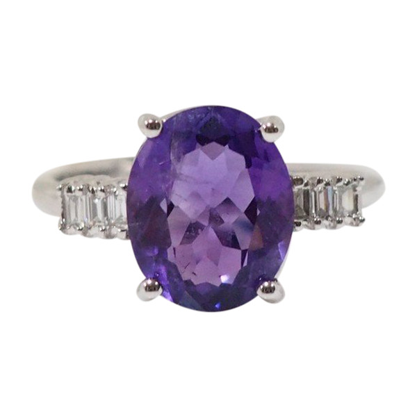 Ring In White Gold, Amethyst And Diamonds