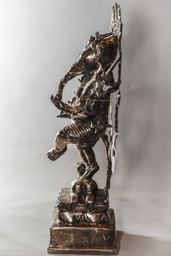 Scultura Ganesh in bronzo placcato argento