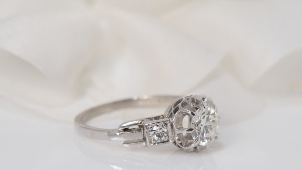 Anello Solitario In Platino E Diamanti