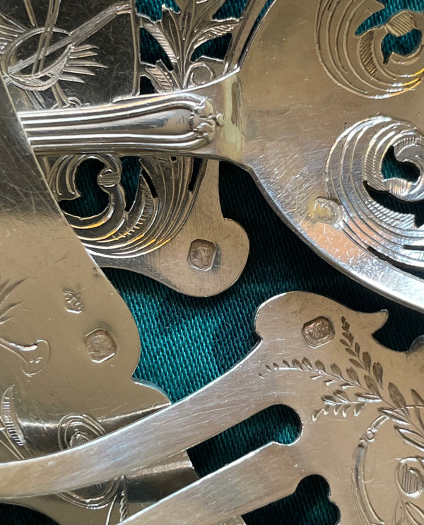Appetizer cutlery.