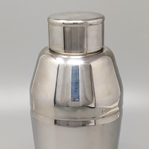 1970 Sorprendente shaker per cocktail di Guy Degrenne in acciaio inossidabile. Fatto in Francia