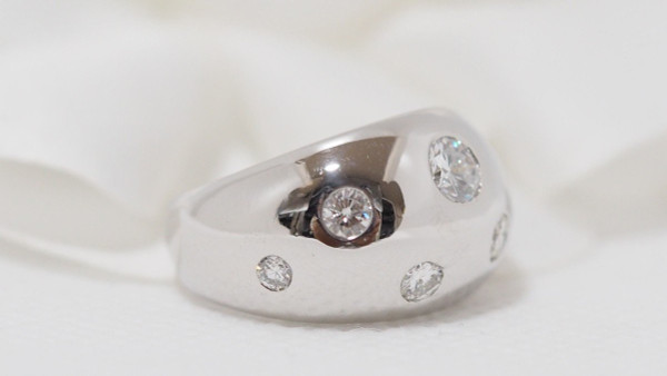 Anello Bangle In Oro Bianco E Diamanti