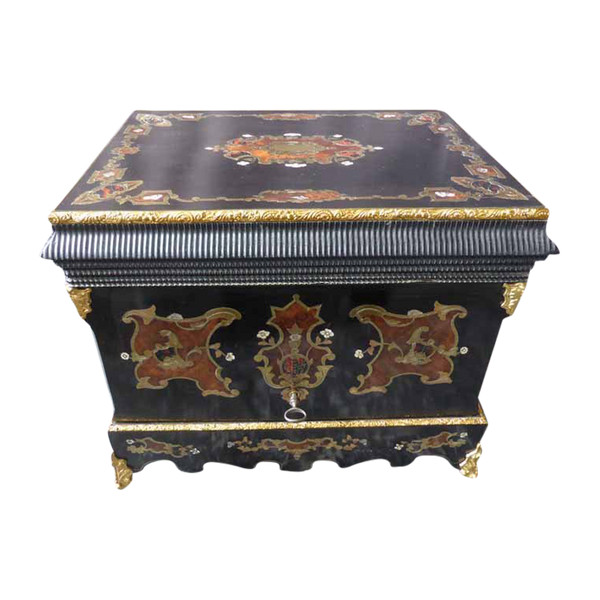 Napoleon III Liquor Cellar