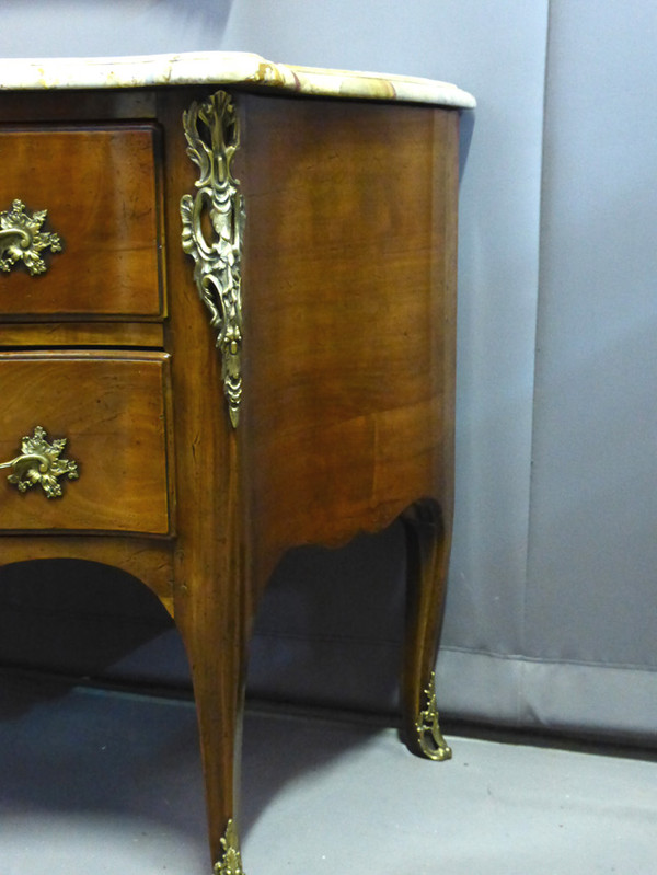 Commode Style Louis XV