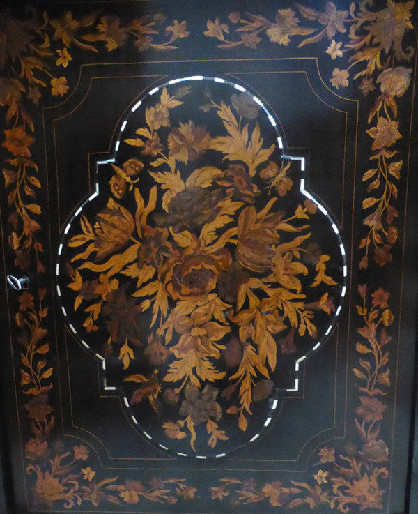 Sideboard mit Intarsien von Napoleon III