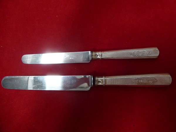 Housewife Of 24 Knives Mounted In Sterling Silver