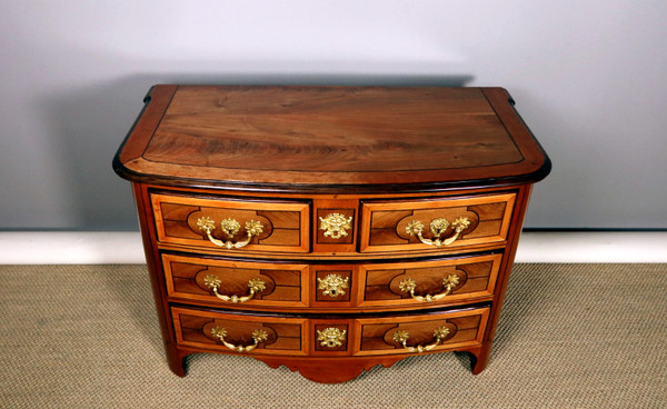 Commode De Style Louis XIV Du XXème Siècle